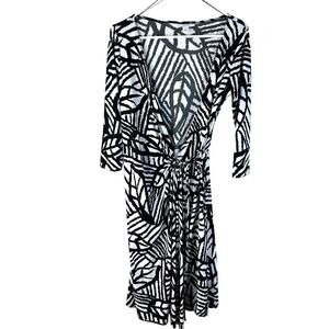 Dressbarn Black White Wrap Dress Size 8 Stretch Career Office Midi Resort cruise